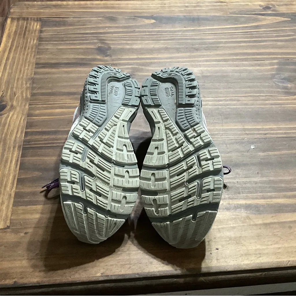 Brooks  Adrenaline 21 - Image 3