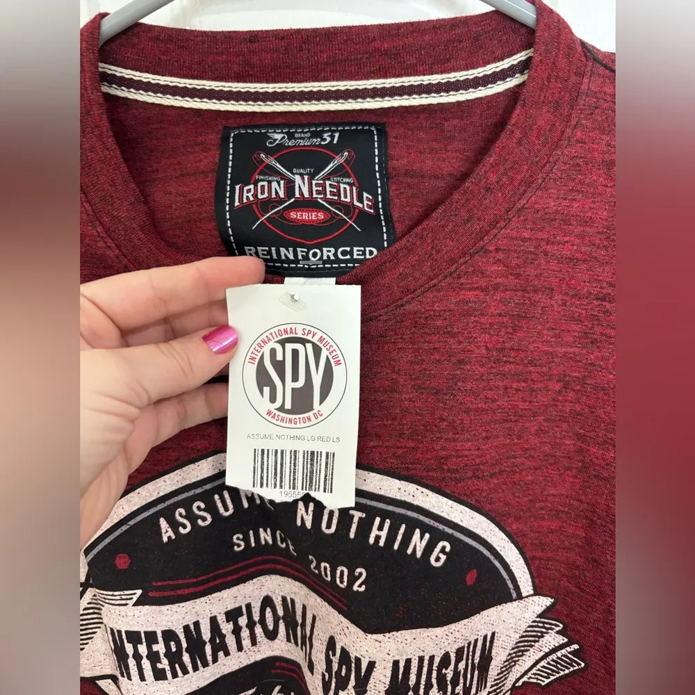 NWT Iron Needle Series International Spy Museum Women’s Long Sleeve Size Large Red - Image 2