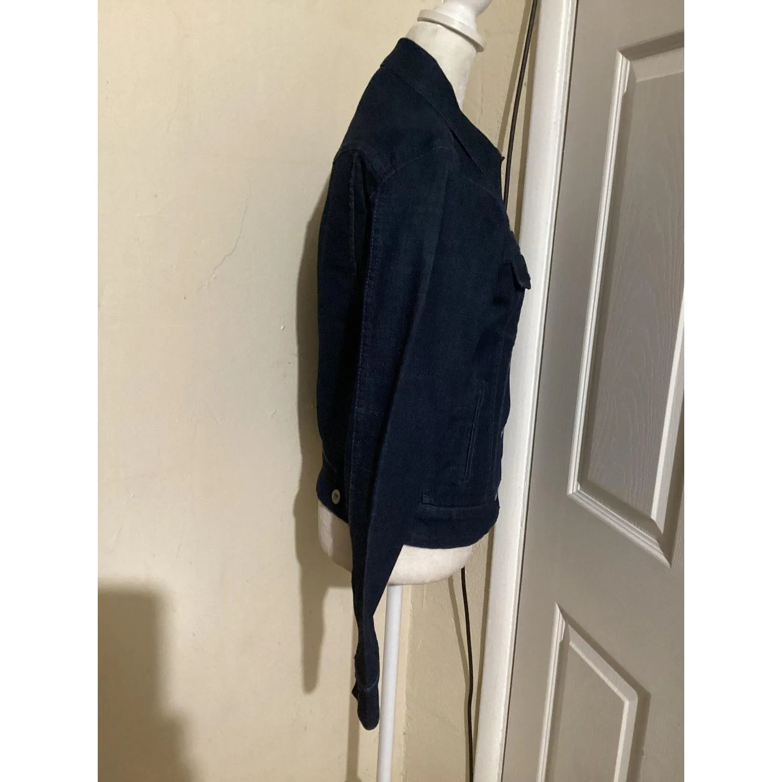 Levis Trucker Denim Jacket Womens Small Dark Indigo Stretch Fitted Button Front - Image 3