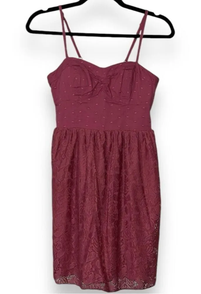 American Eagle Outfitters size x-small spaghetti strap maroon dotted lace dress - Image 12