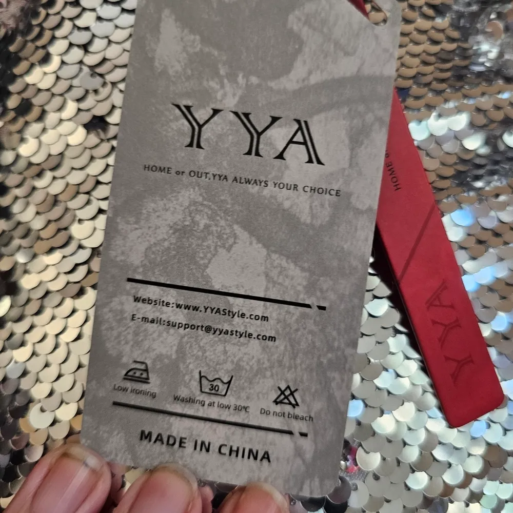 YYA Silver Sequin Sparkle Stretchy Midi Pencil Skirt Size L - Image 5