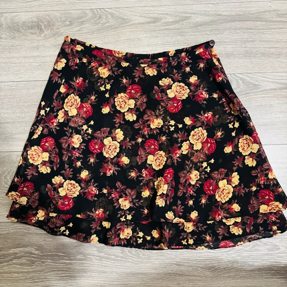 Compagnie Internationale Express Vintage Floral Short Skater Y2K Skirt Ruffled M - Image 11