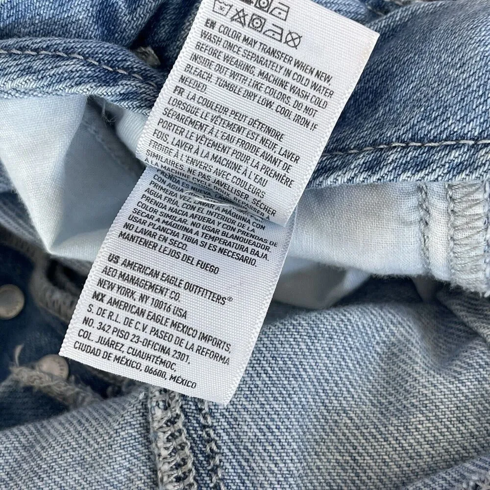 American Eagle SZ 2 Paperbag Jean Mom Shorts Hi-Rise Button-Fly Light Wash Blue - Image 7