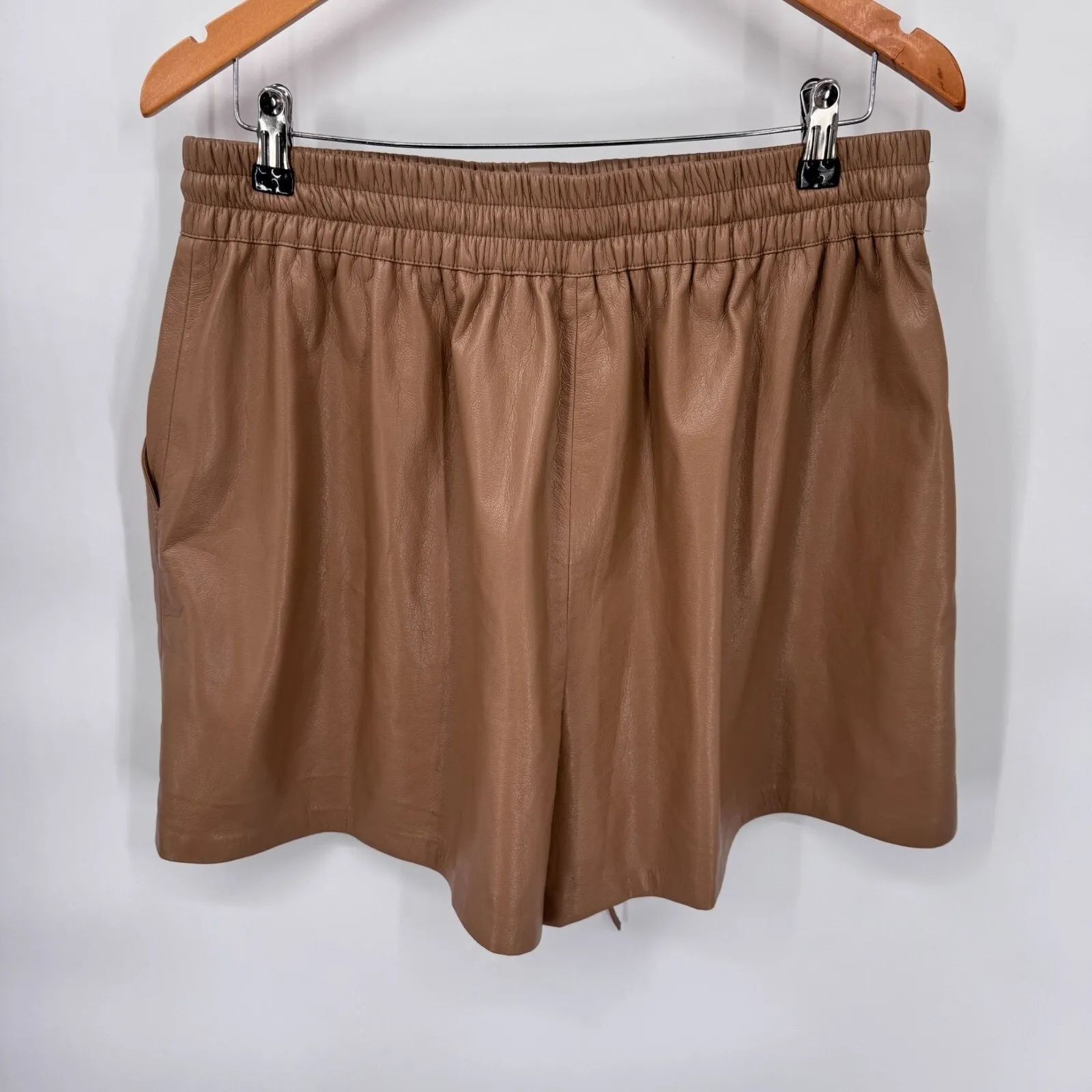Good American Better Than‎ Leather High Waist Short Womens 4 XL Warm Carmel - Image 6