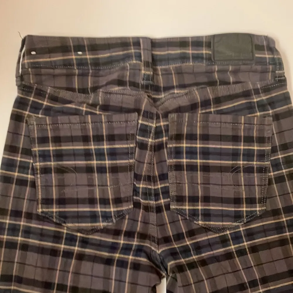 American Eagle Plaid Skinny Hi-Rise Jeggings - Image 11