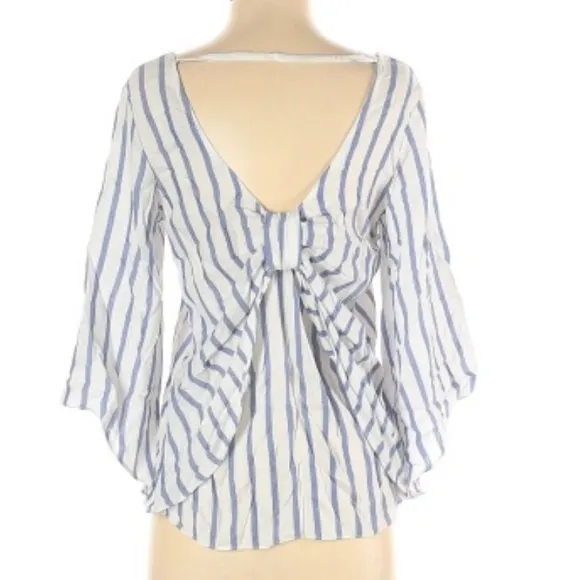 Anthropologie’s Drew Top Open Bow Back Blouse, Natural Denim Size S NWT $166.00 - Image 2