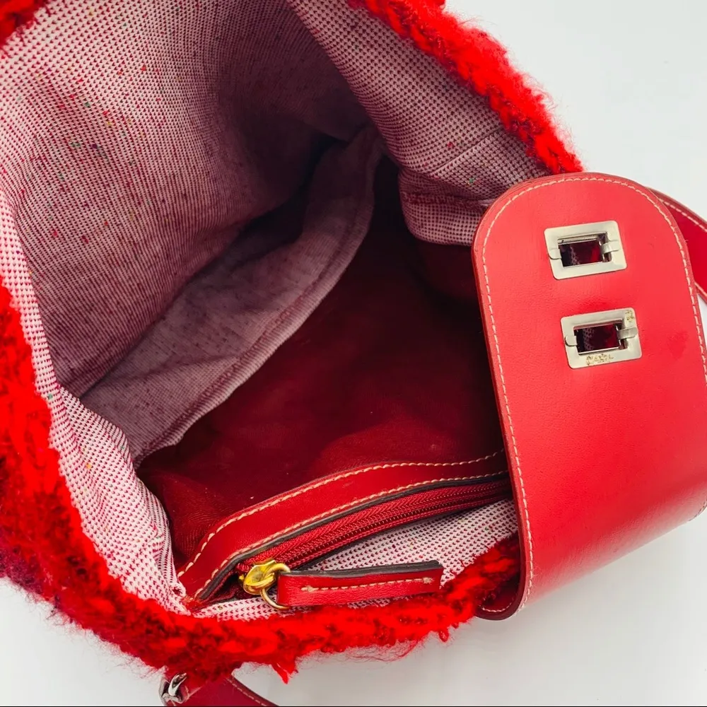 Vintage Red Sweater Bucket Style Shoulder Bag - Image 5