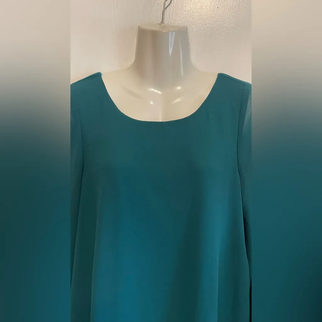 Show Me Your MuMu Emerald
Bombshell Dress - Image 6