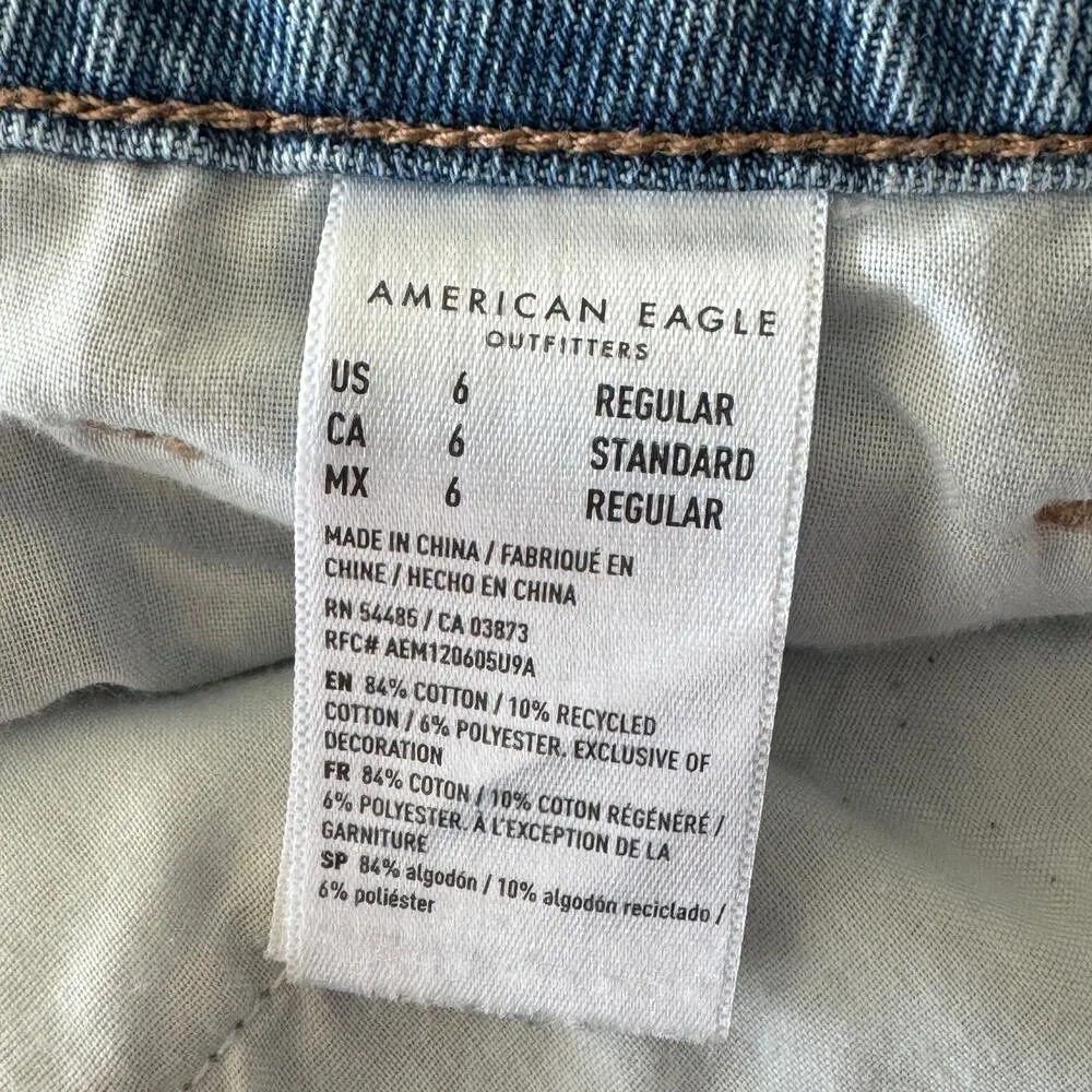 American Eagle SZ 6 Mom Jeans Distressed Rips High-Rise Zip-Fly Pockets Blue - Image 11