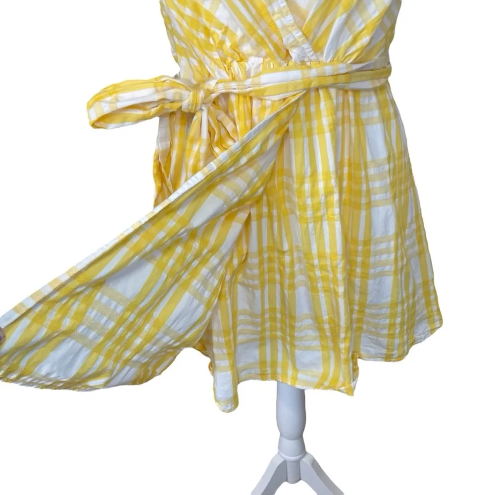 Motherhood Maternity Large Butter Yellow White Gingham Top Summer Picnic Country - Image 4