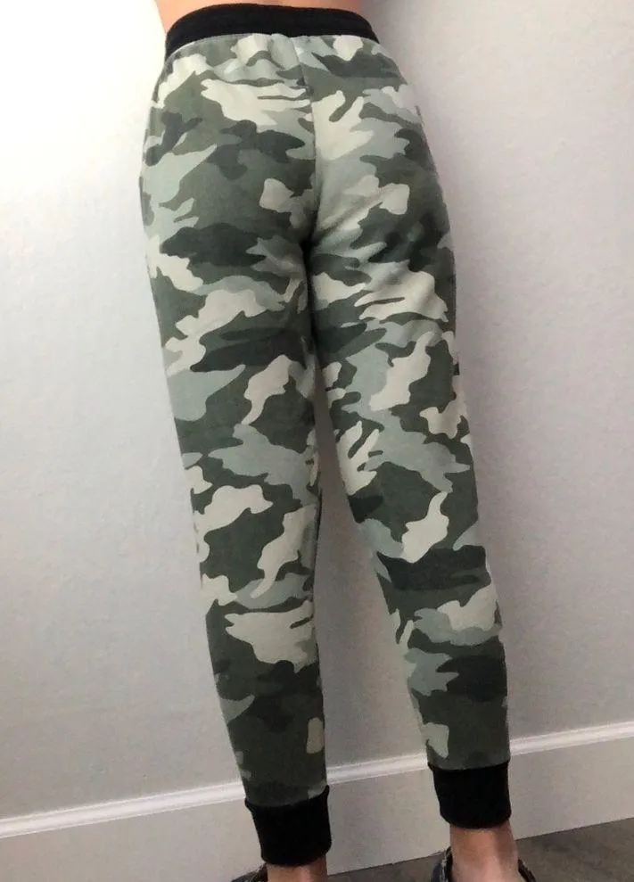 Garage  camouflage sweatpants - Image 3