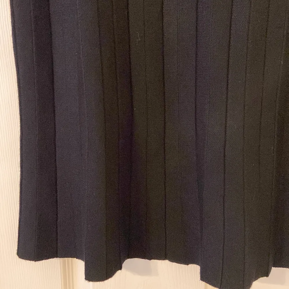 MILANO SKIRT SIZE XL brand new color black length 25” waist 34” elastic - Image 3