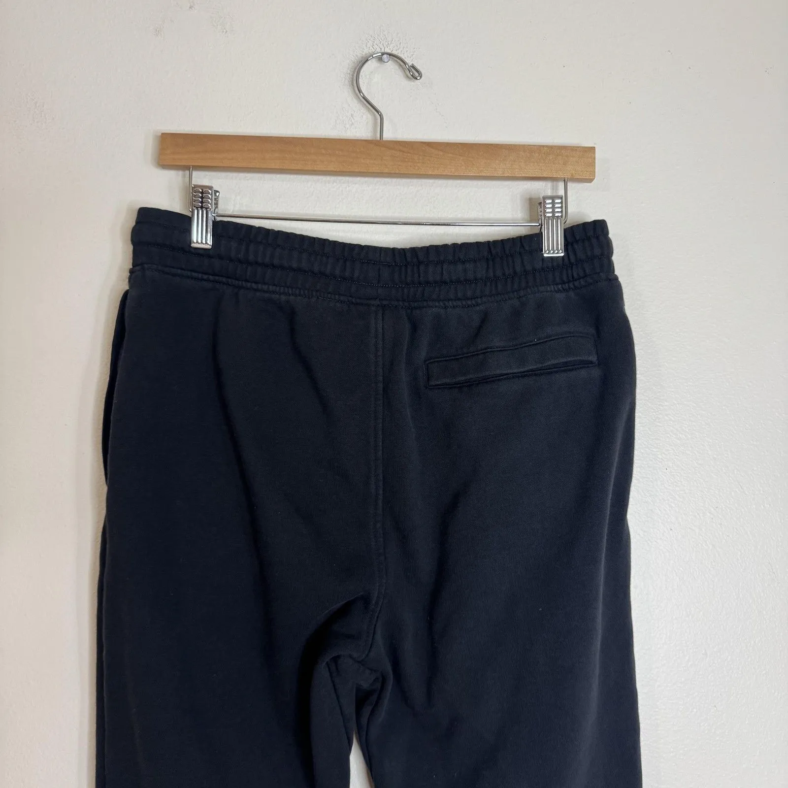 Gymshark Jogger Pants Medium Black Fleece Sweatpants Drawstring Cuffed - Image 9