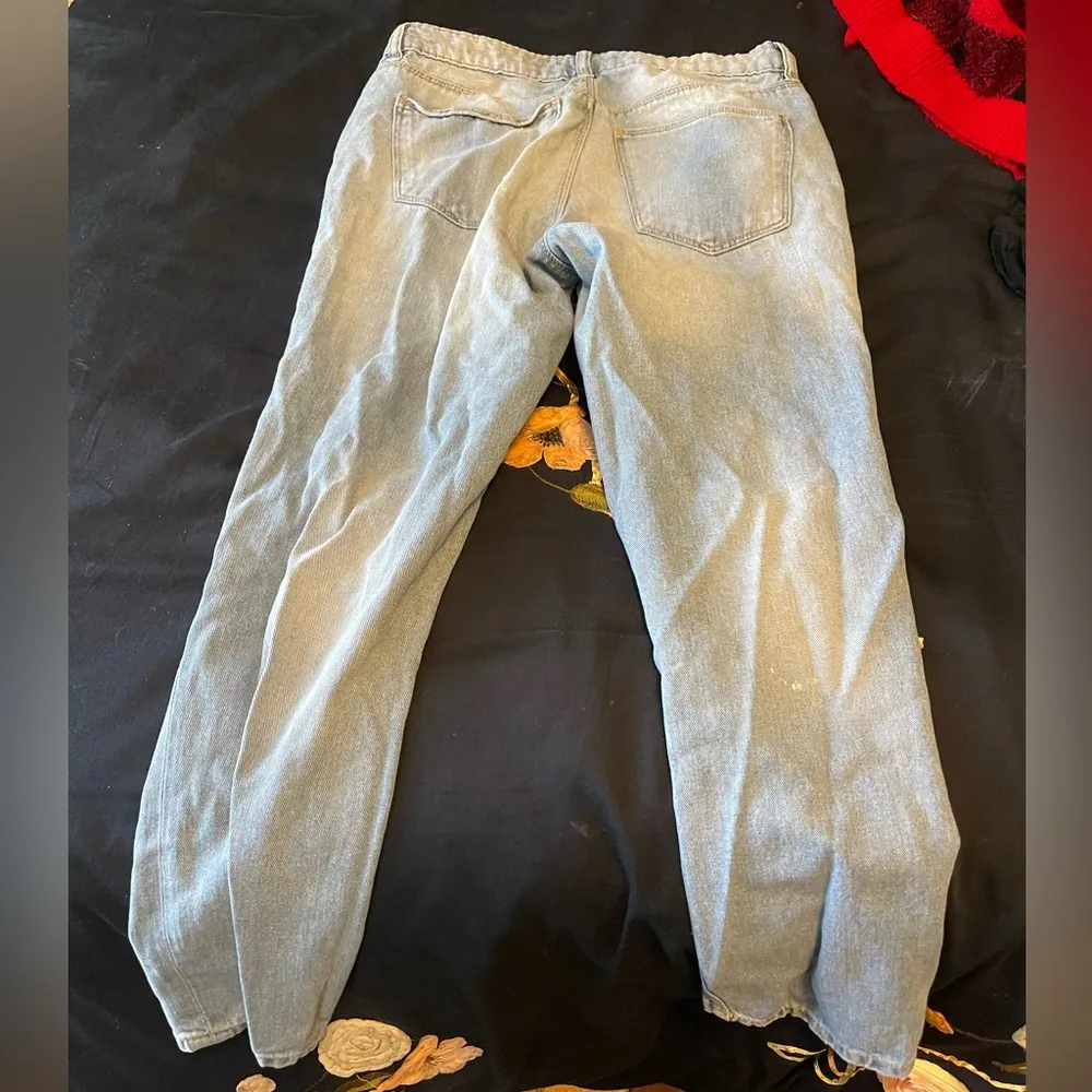 Ripped mom jeans - Image 2