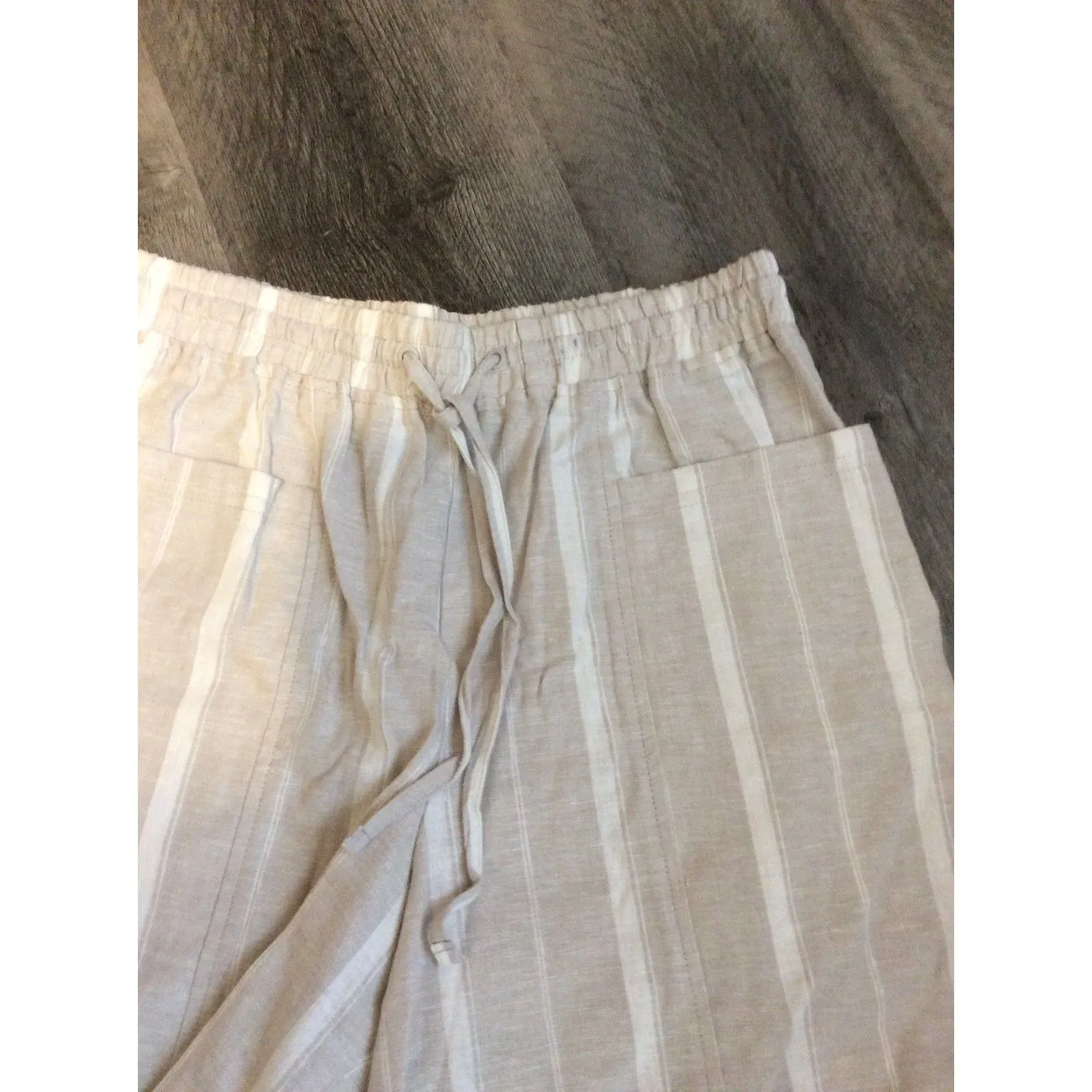 Linen Blend Cuff Pull Up waist shorts neutral front pockets Medium M Vanderbilt - Image 5