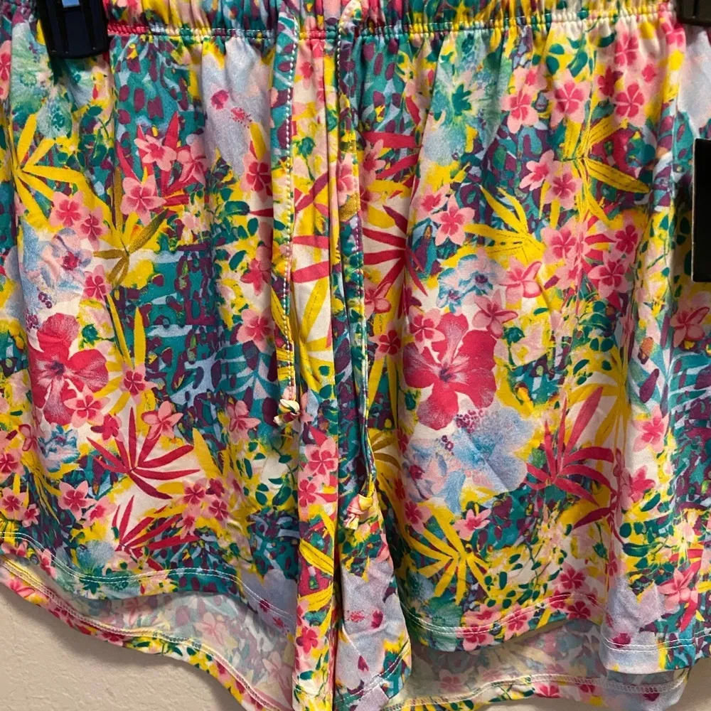 Daisy Fuentes floral sleep short - Image 2