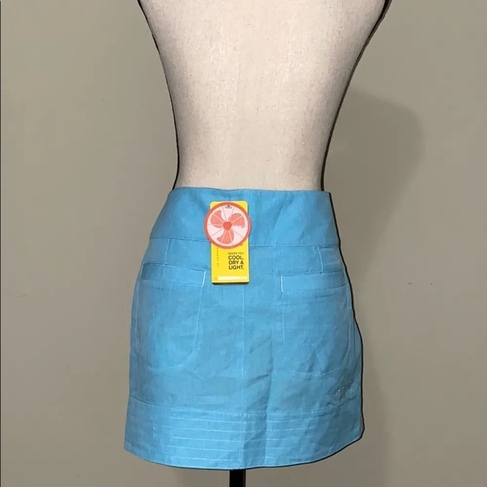 Under Armour skirt (no shorts under) size 8 NWT - Image 2