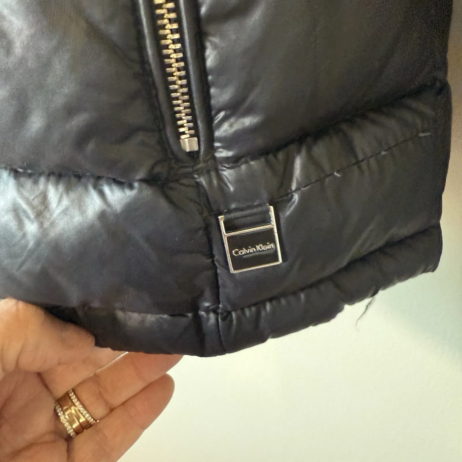 Calvin Klein Packable Down Puffer Jacket Womens Small Black‎ Hooded Quilted Warm - Image 6