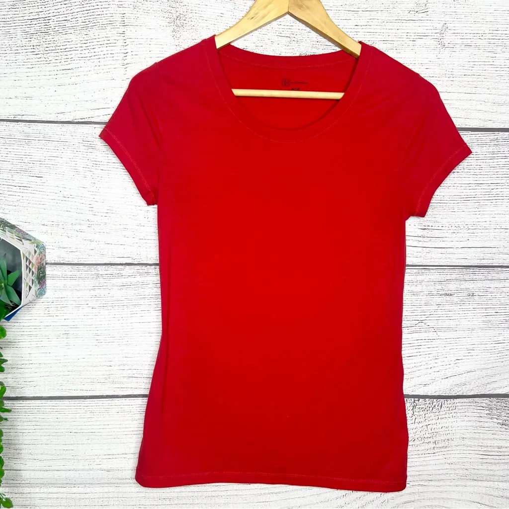 Brilliant Red Everyday Basics Short Sleeve Scoop Neck T-Shirt Top Size Medium - Image 6