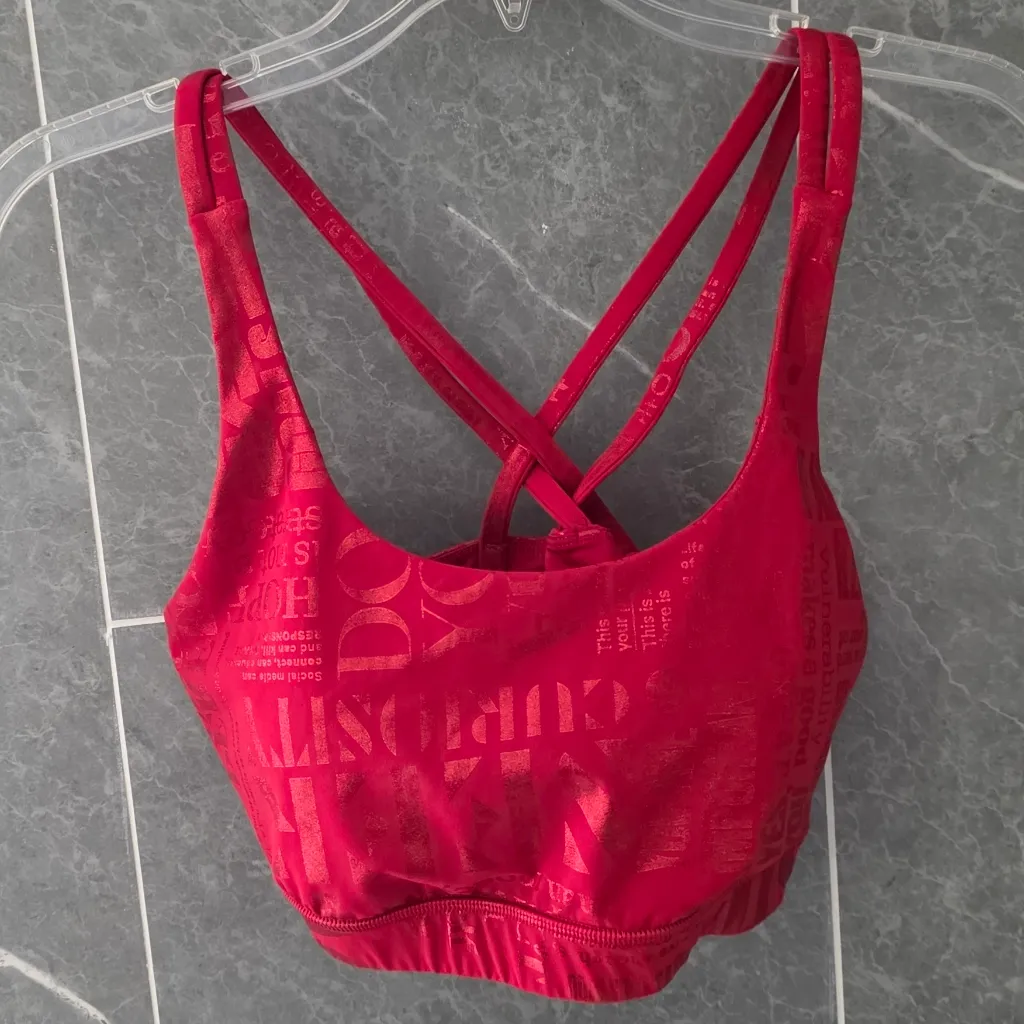 NWOT Lululemon Energy Bra Manifesto 20YR Foil Dark Red Size 10 Limited Edition - Image 6