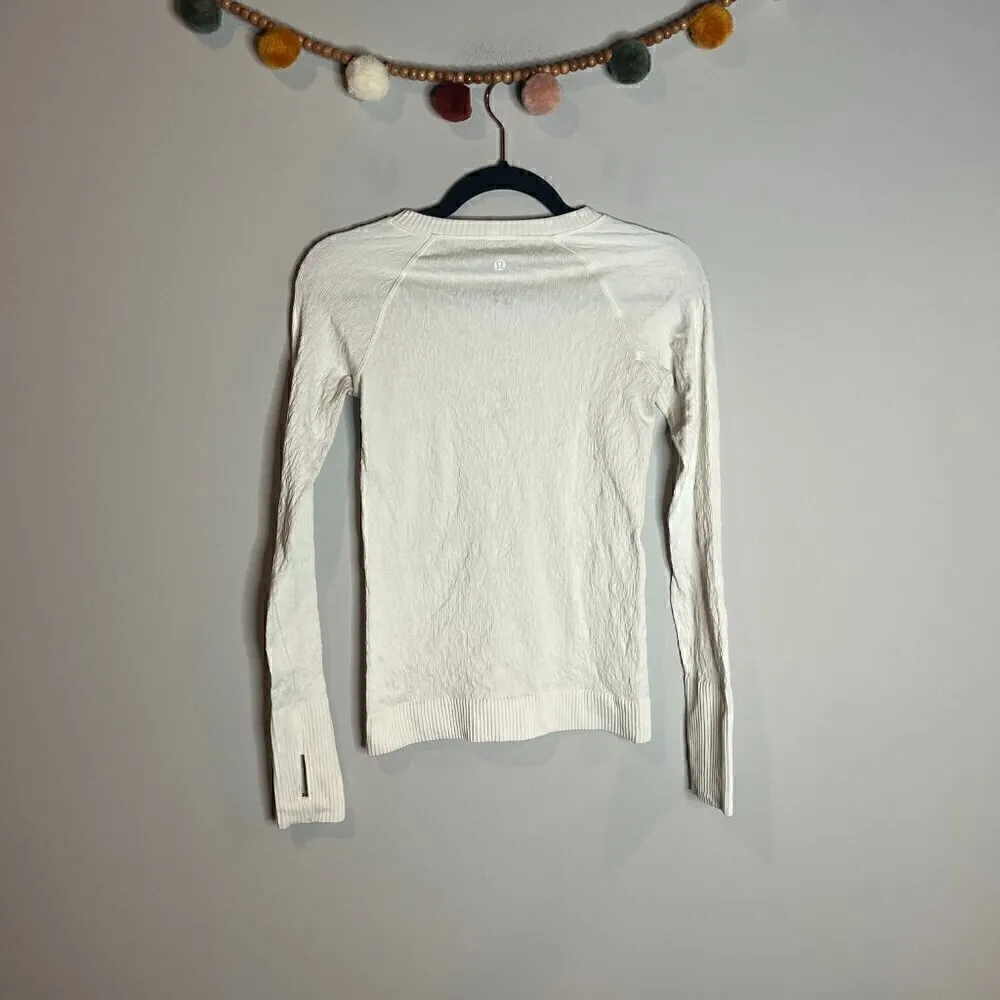Lululemon white textured Rest Less pullover top - Image 4