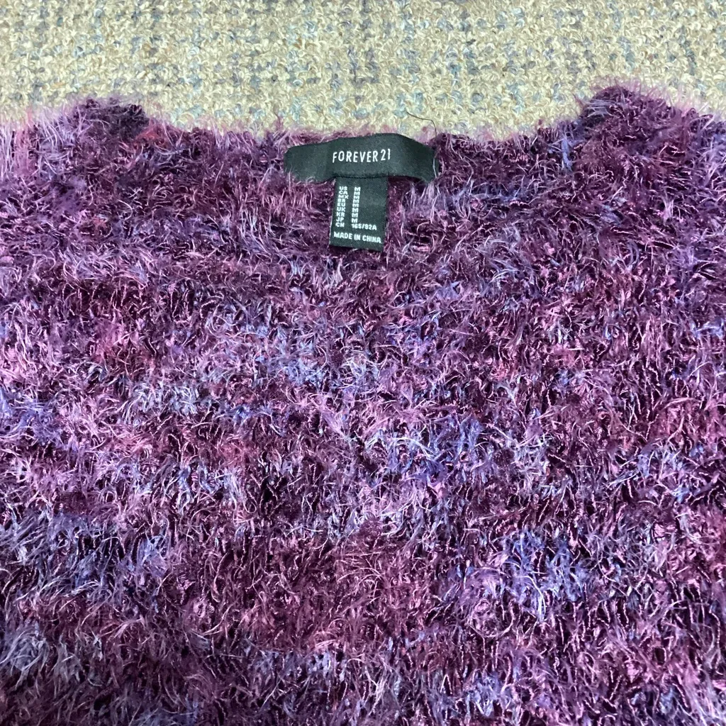Forever 21 Purple Blue Fuzzy Eyelash Crewneck 3/4 Sleeve Sweater * Size M - Image 2