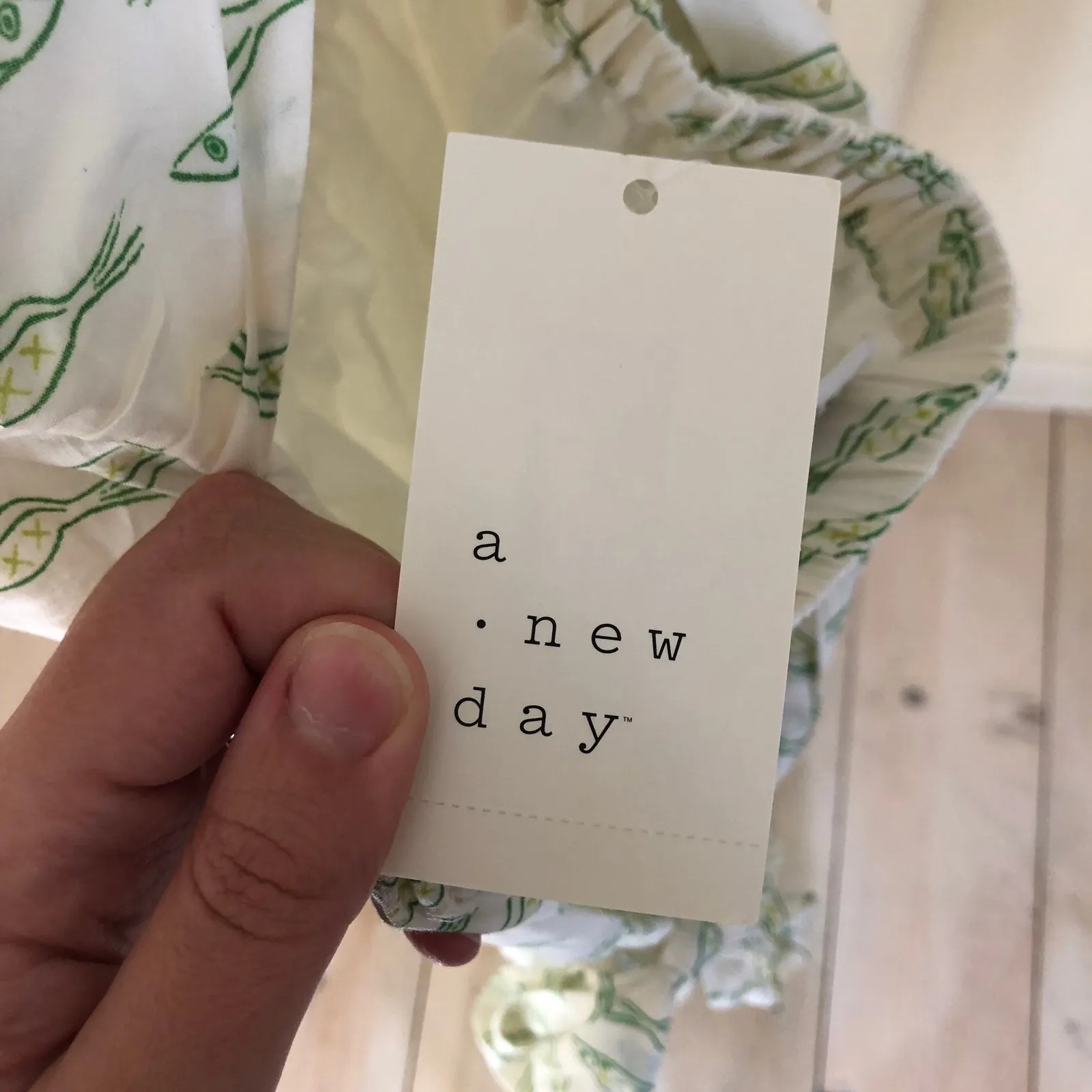 A New Day NWT Cream Green Halter Sundress Fish Sardine Print Size S - Image 4