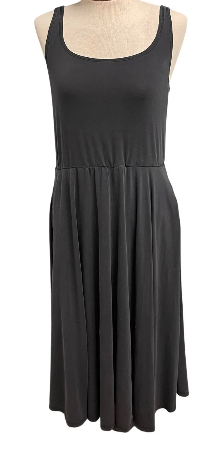 Quince Black Stretch Jersey Dress Size Large Tank Sleeveles Pockets Minimalist - Image 1