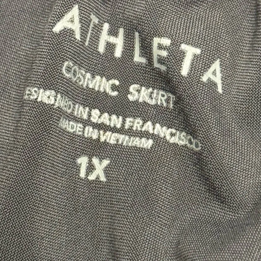 Athleta NEW black cosmic hi-low skirt - Image 7