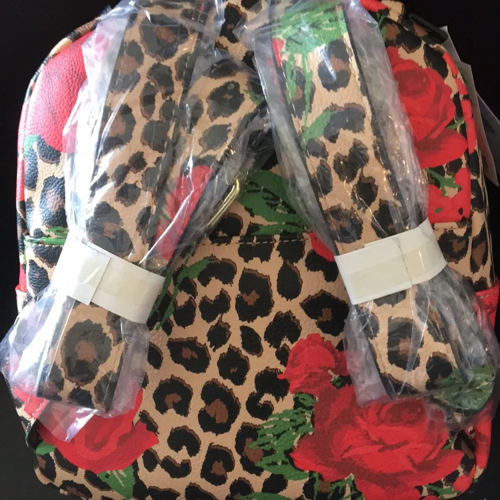Betsey Johnson Leopard & Roses  Backpack pockets - Image 3