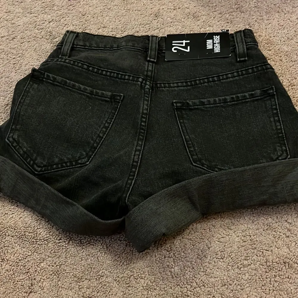 Bdg mom high rise shorts 24 - Image 3