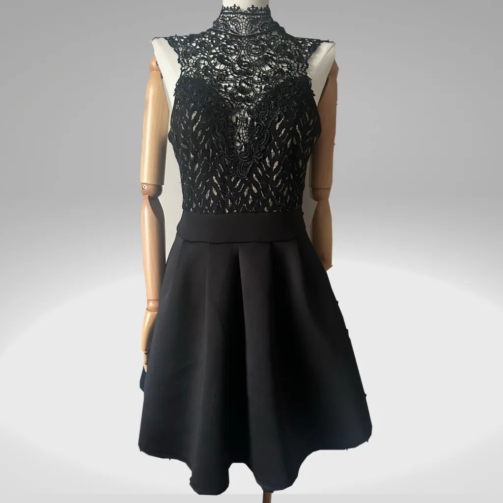 Privately privileged, vintage Elegant Black Lace Dress Size undefined - Image 7