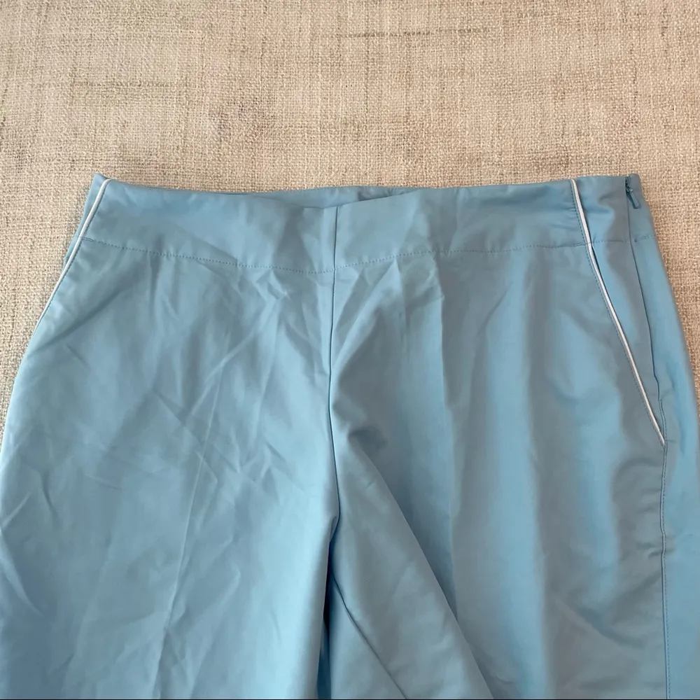Adidas Women’s Cropped Golf Pants - Image 3