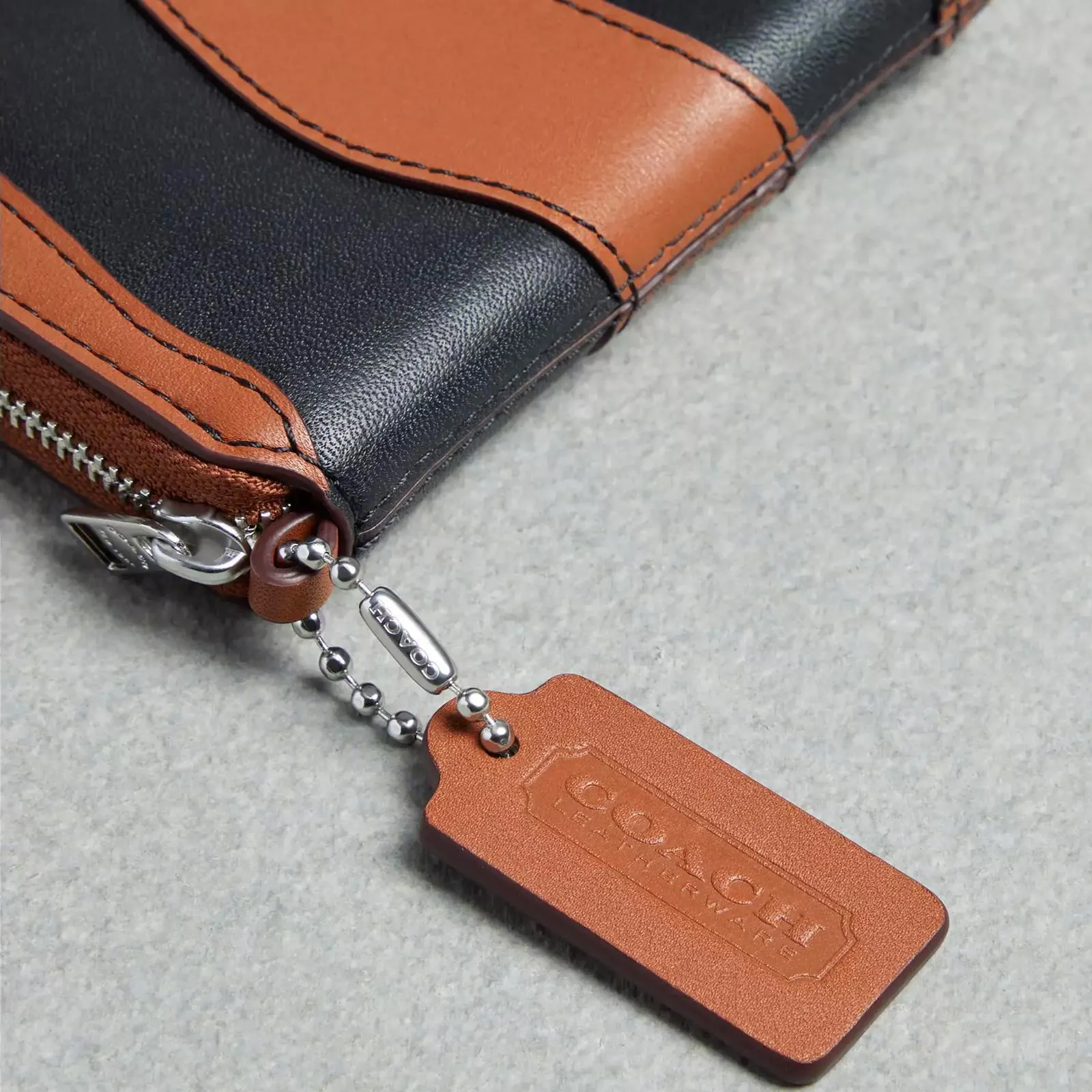 Coach Zip Around Wallet In Wavy Stripe Upcrafted Leather Black/Saddle NWT - Image 9