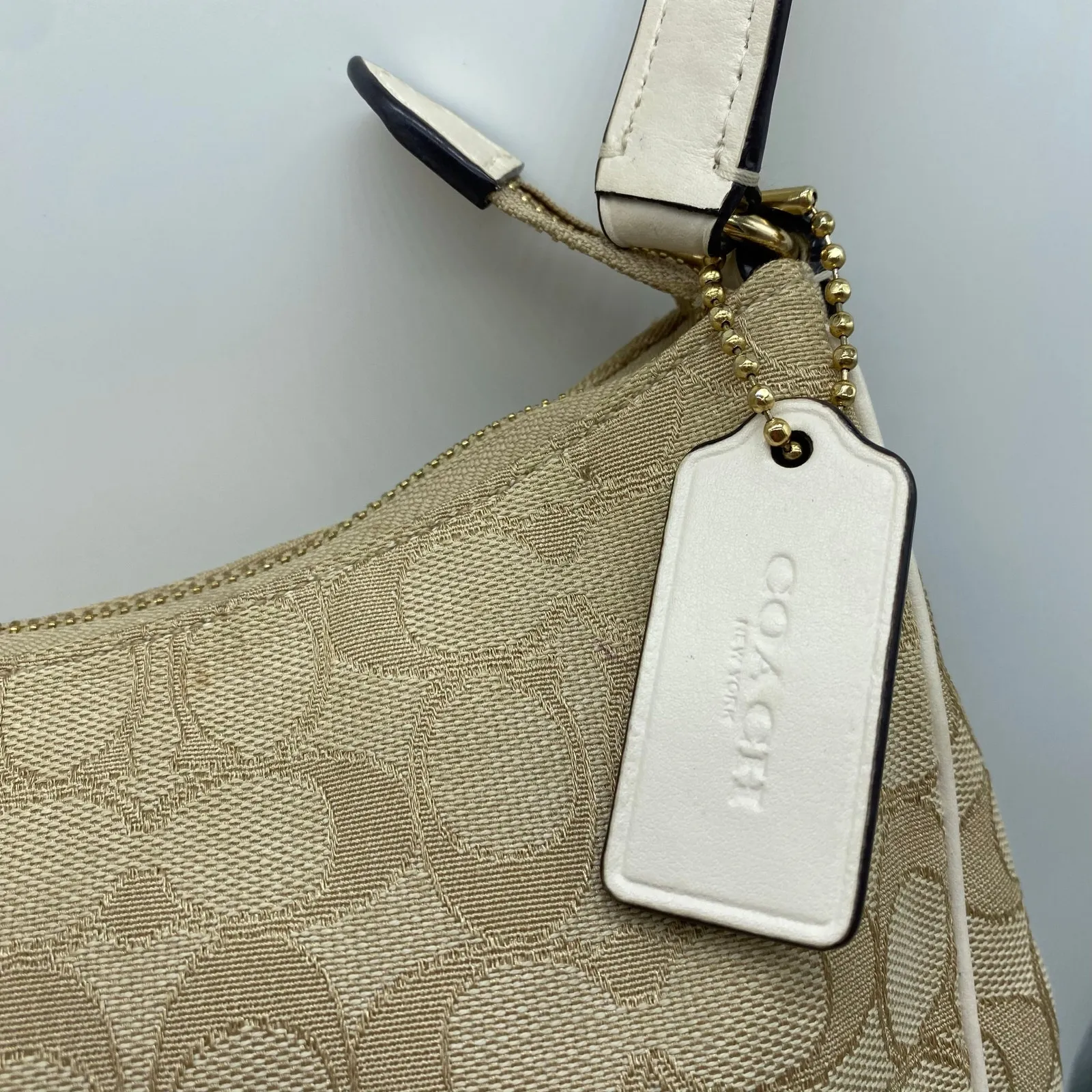 Coach Y2K Khaki White Jacquard Leather Fabric Trim Hobo Shoulder Tote Bag Retro - Image 2