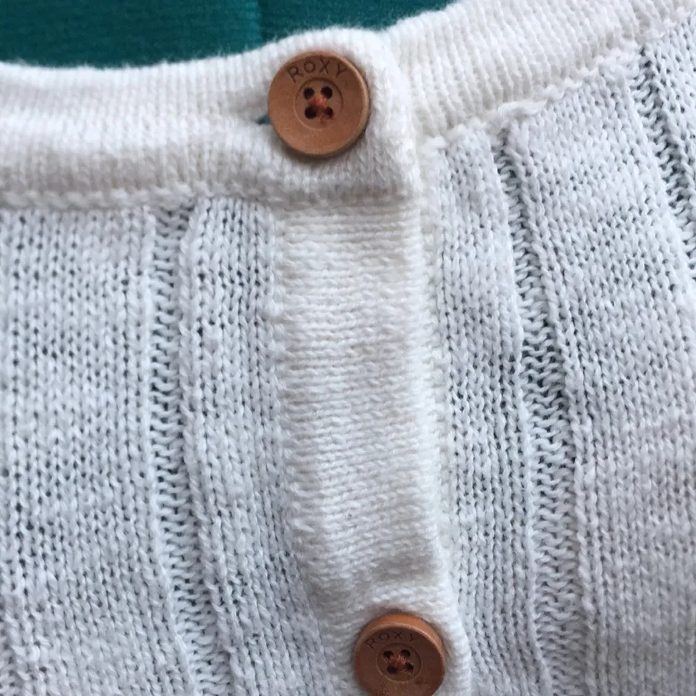 Roxy Women's Be Sensational Buttoned Knit Lightweight Sweater Tank - Image 3