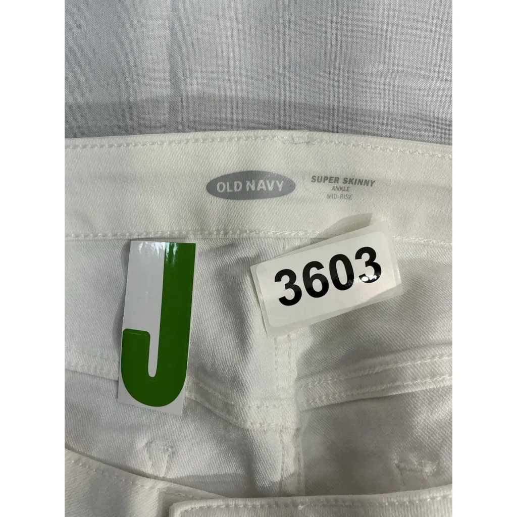 Womans Old Navy Super Skinny Ankle Midrise White Jeans Size 16 NWT - Image 3