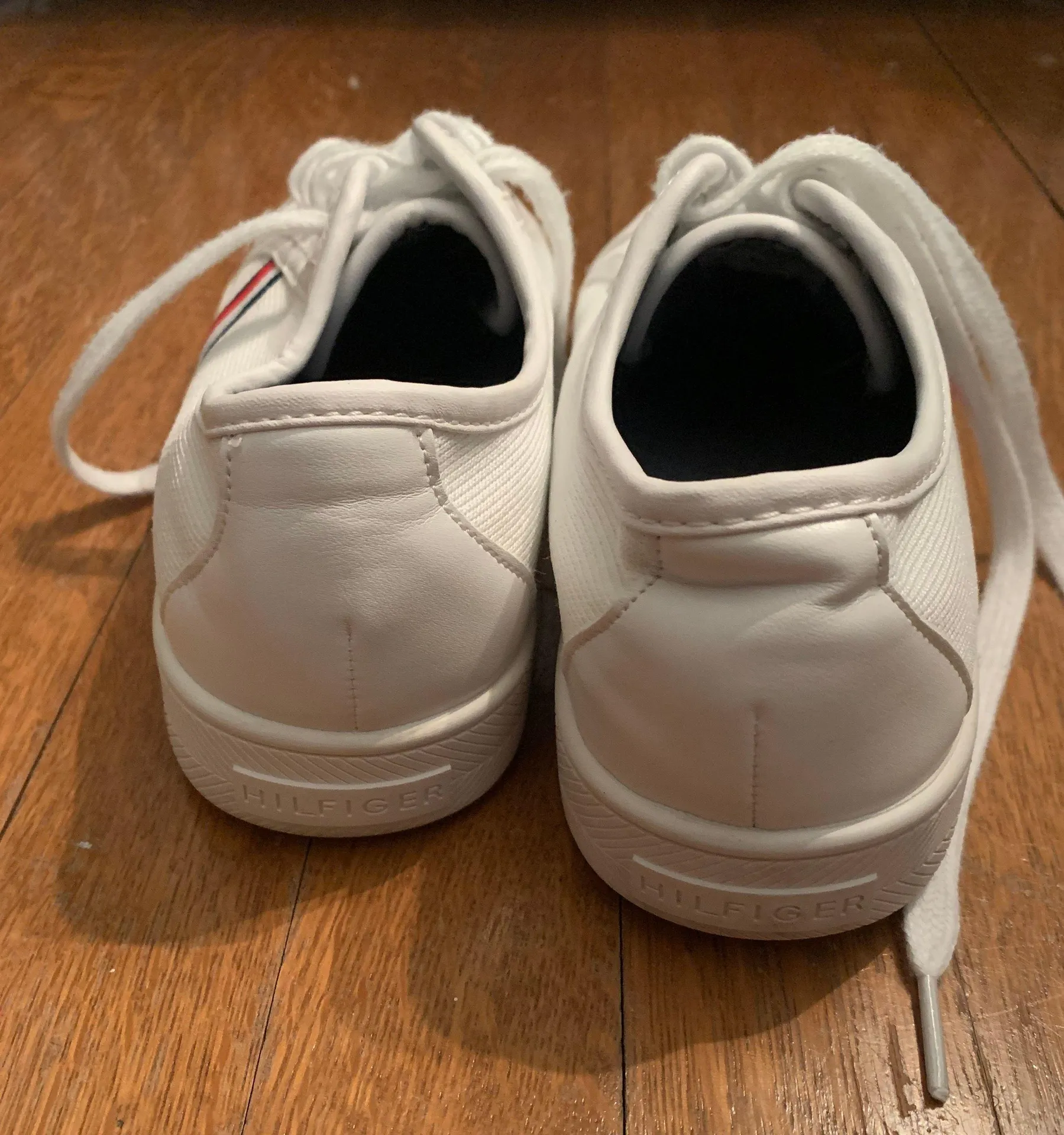 Tommy Hilfiger White Sneakers - Image 7
