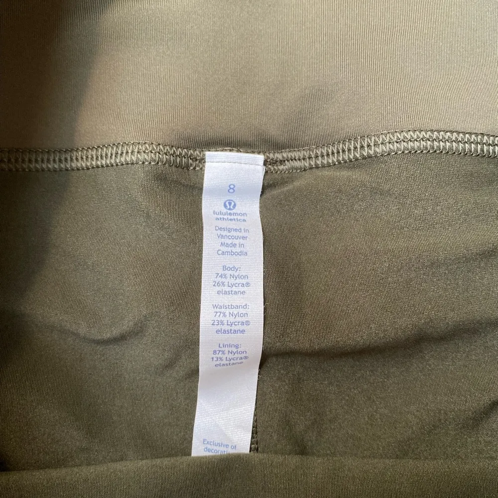 lululemon athletica olive green shorts 8 - Image 4