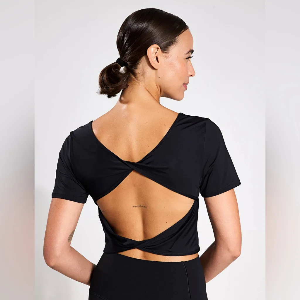 NWT Nike One Classic Dri-FIT Short-Sleeve Cropped Twist Top - Black L - Image 2