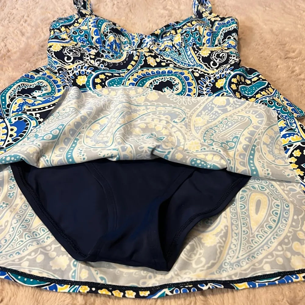 So cute! Swim dress! Size S • One-piece swim suit • - Image 3