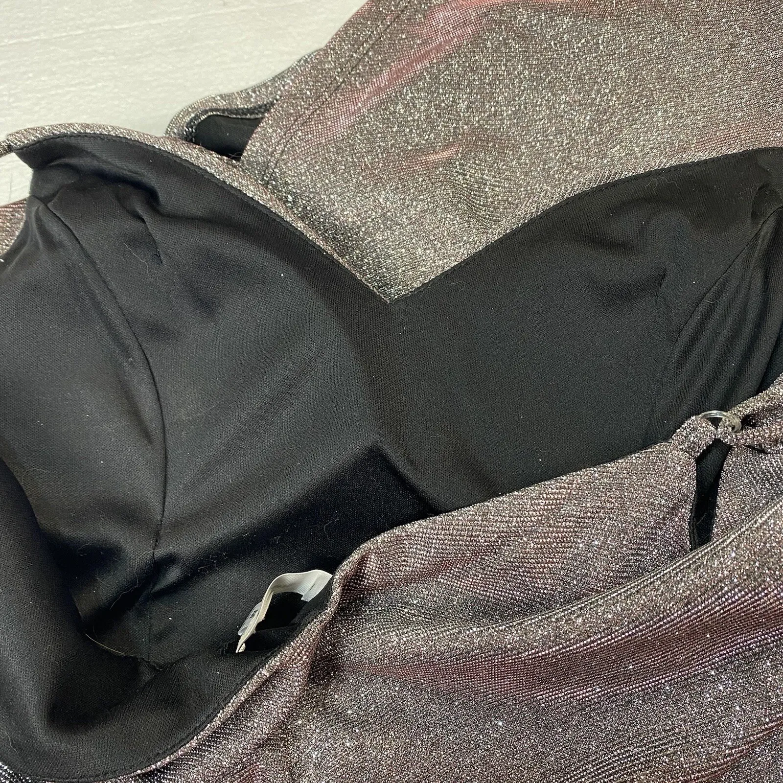 Honey and Rosie Dress Size Medium Asymmetrical Silver Pink Metallic Shimmer - Image 8