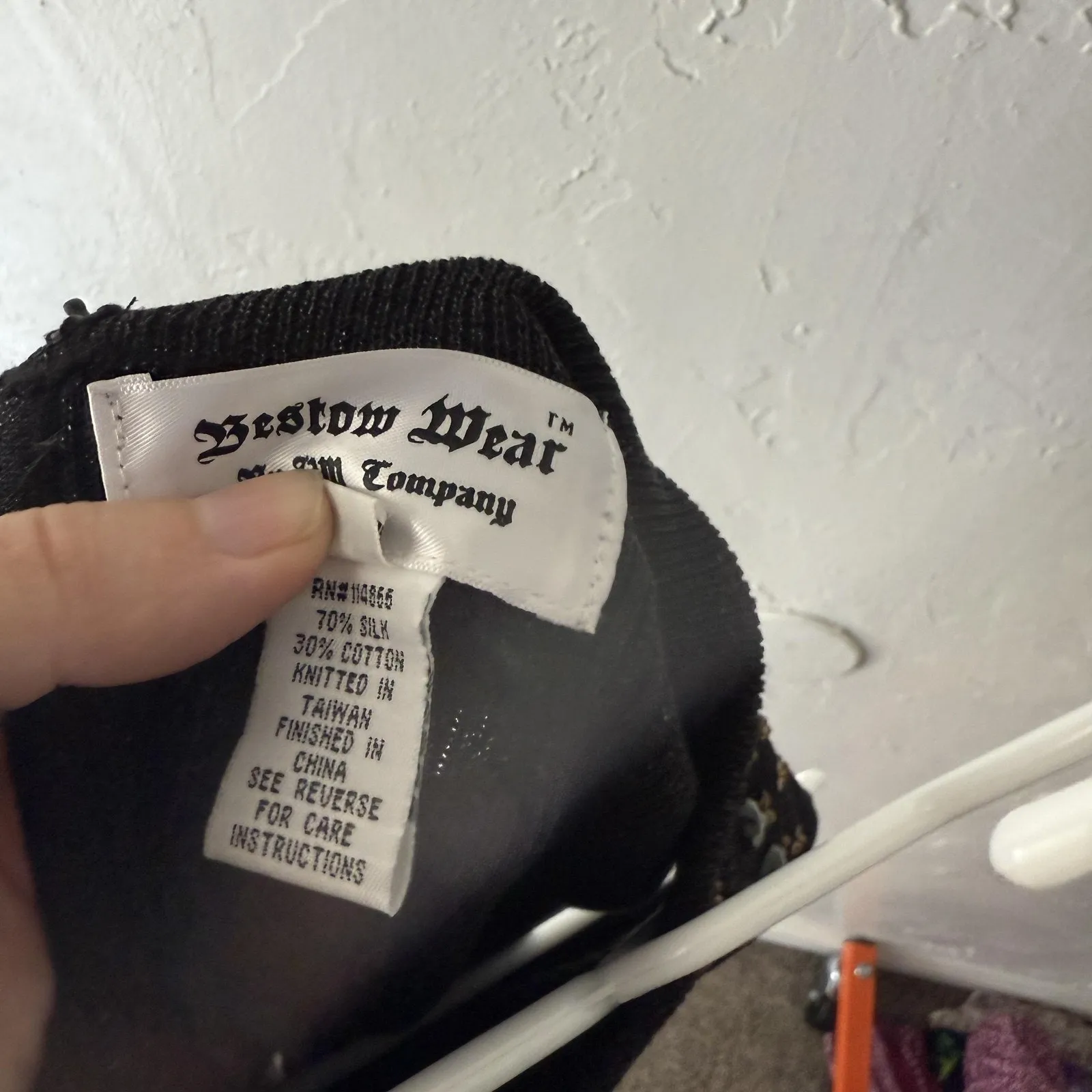 Bestow Wear Y2k Womens Small Beaded Knit Silk Blend Sleeveless Top Pullover Black - Image 8