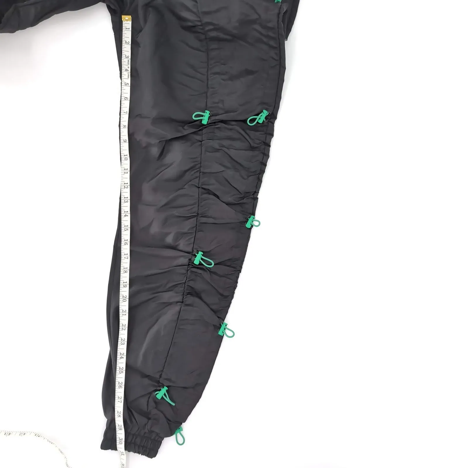 Maniere de Voir Black & Green Nylon Cargo Pants with Bungee - US Size 6 - New - Image 10