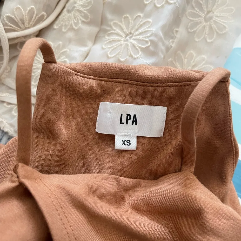 LPA Revolve Dress 161 Halter Midi Dress Ponte Knit Tan XS - Image 6