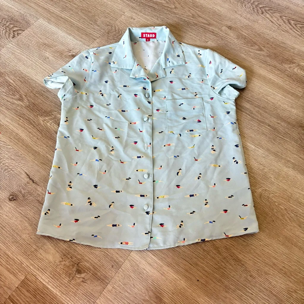 STAUD swimmers print blue short sleeve button down - Image 2