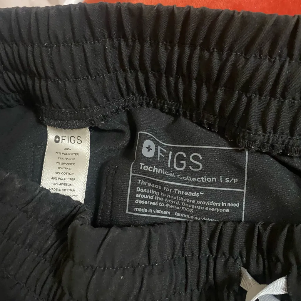 Figs Black Jogger Scrub Pants - Image 5