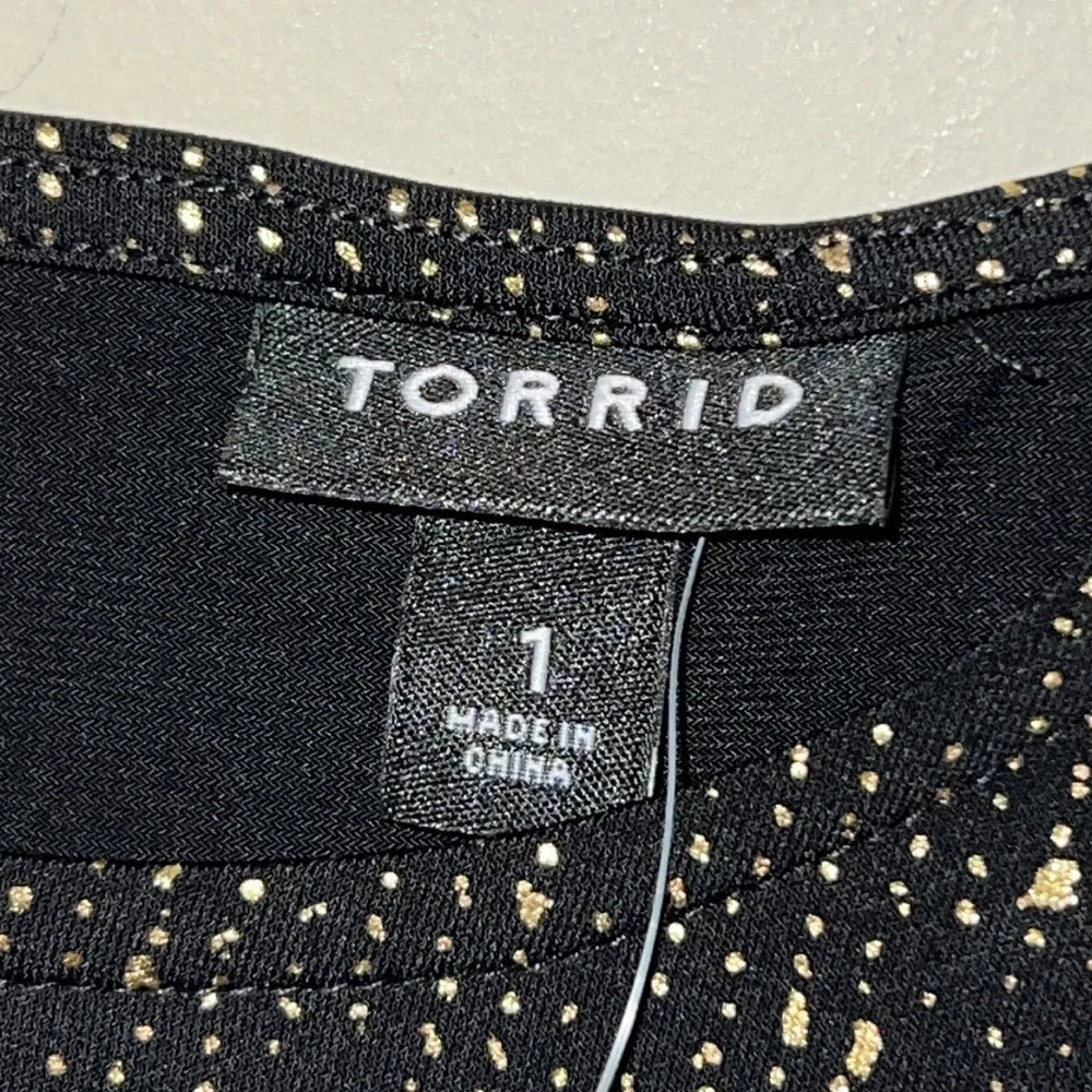 TORRID 1X(14-16) black gold fit & flare mini studio knit ruched dress crew neck - Image 2