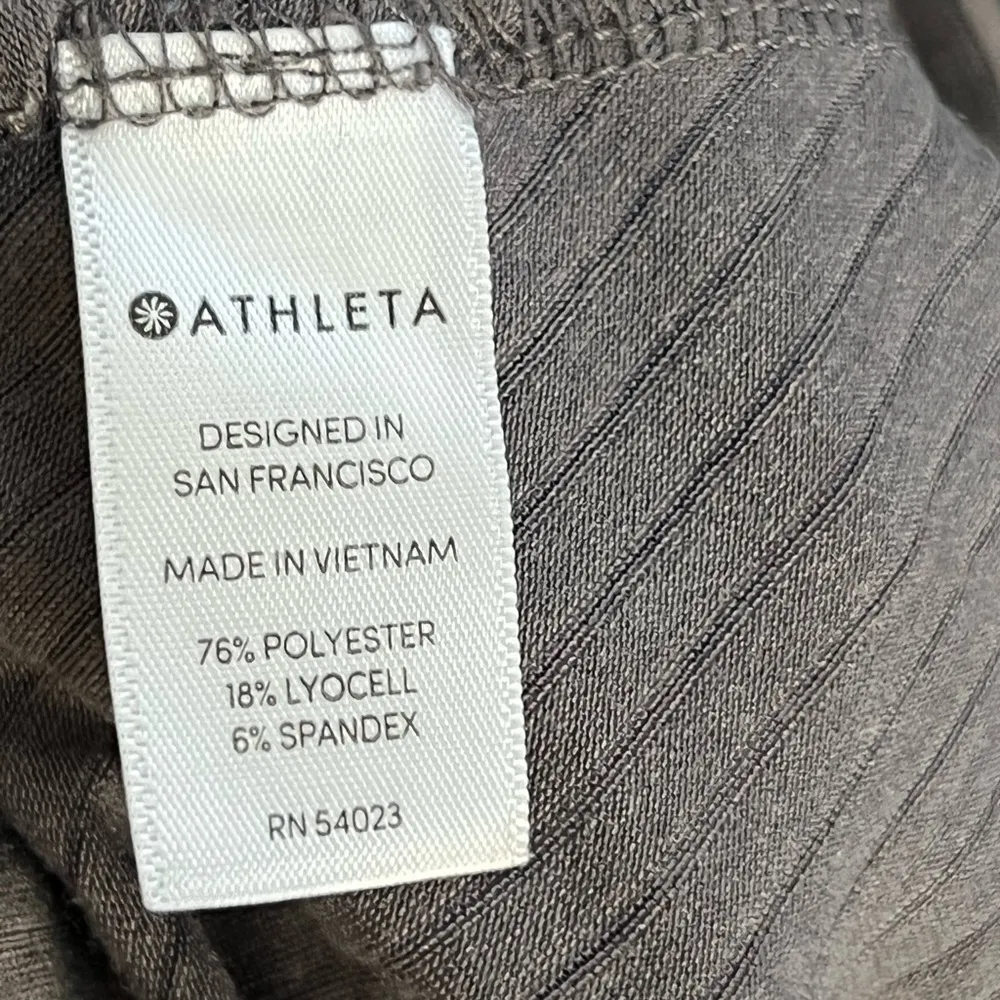 Athleta Essence Texture Stripe Tie Back Tank Top | Grey | XXS - Image 7