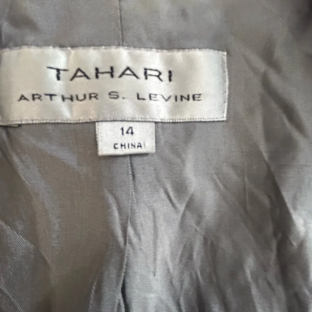 Tahari Ruffle back blazer Gray Size 14 - Image 3